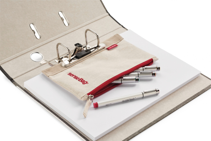 ETUI SenseBag cu fermoar si perforatii crem [4]