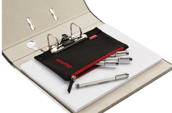 ETUI SenseBag cu fermoar si perforatii negru [4]
