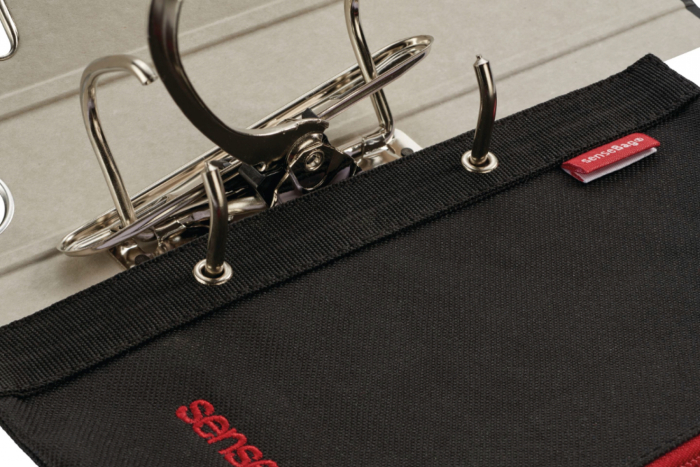 ETUI SenseBag cu fermoar si perforatii negru [3]