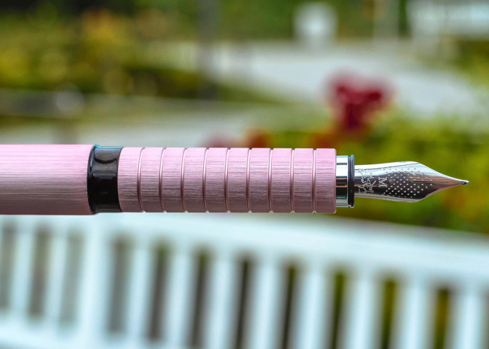 Stilou Essentio Aluminium Rose Faber-Castell [5]