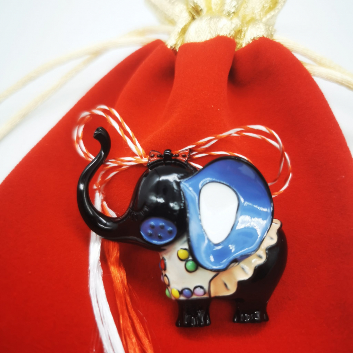 Martisor brosa mare, Elefant indian stilizat, in saculet de catifea cu guler si snur auriu, Colectia VisionXXI [2]