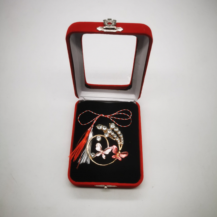 Martisor Brosa Mare in cutie de catifea rosie cu fereastra de sticla, Aranjament Floral cu Fluturi Roz, Colectia VisionXXI [5]