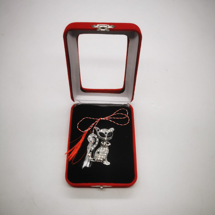 Martisor Brosa Mare in cutie de catifea rosie cu fereastra de sticla, Pisica Argintie Mistica, VisionXXI [2]