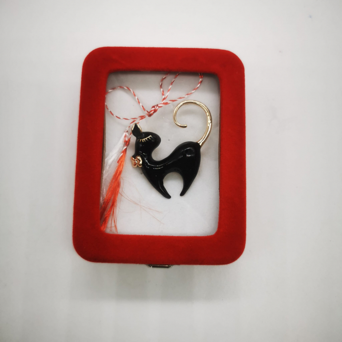 Martisor Brosa Mare in cutie de catifea rosie cu fereastra de sticla, Pisica Neagra Stilizata, Colectia VisionXXI [3]