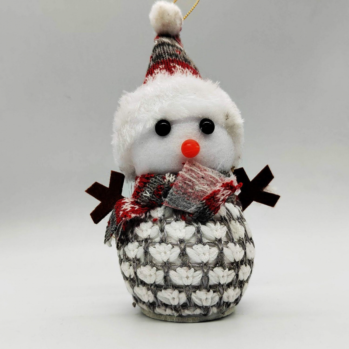 Ornament Om de Zapada 17 cm, cu Fular, Caciula si Pulovar Tricotat, VisionXXI [4]
