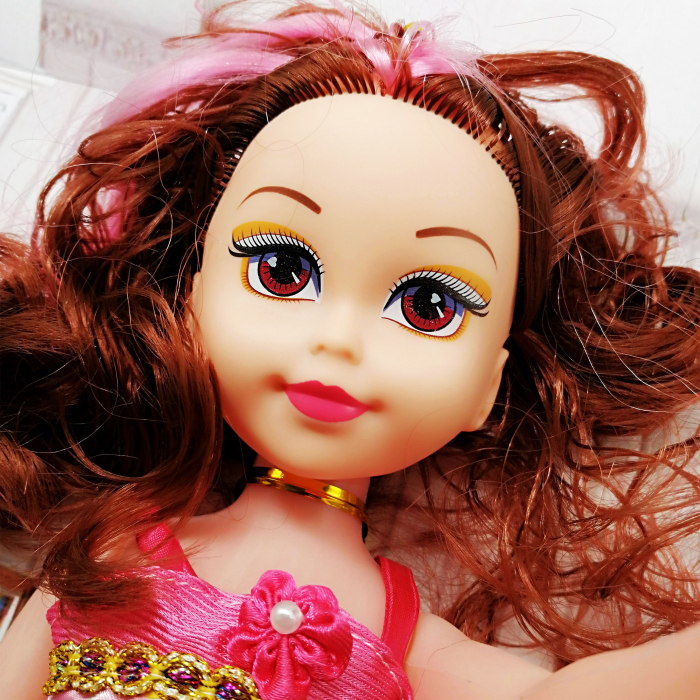 Papusa, Vision, Pretty Baby, muzicala [2]
