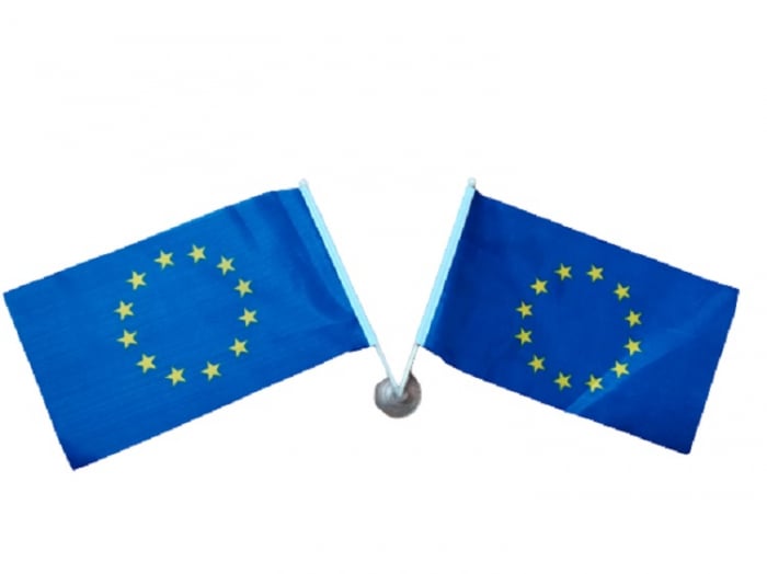 Set doua stegulete UE cu ventuza Vision [1]