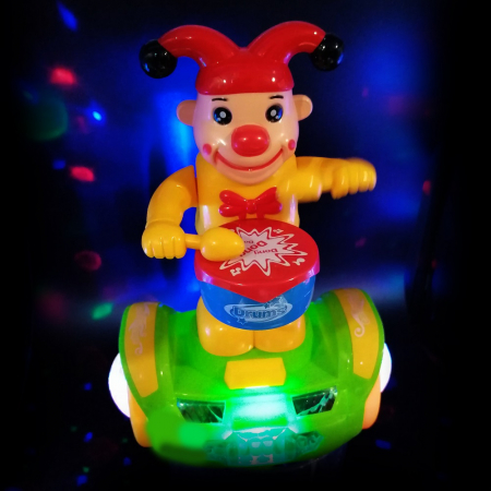 Jucarie interactiva Vision cu baterii, Clown cu toba pe hoverboard, canta, lumineaza, bate toba se roteste [1]