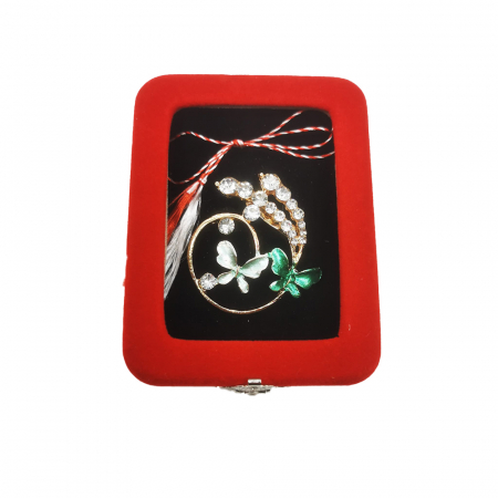 Martisor - Martisor Brosa Mare in cutie de catifea rosie cu fereastra de sticla, Aranjament Floral cu Fluturi Turcoaz, Colectia VisionXXI