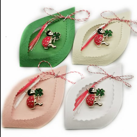 Martisor - Set 4 Martisoare tip Brosa, "Buburuza Norocoasa", pe cutie de carton decupat, VisionXXI