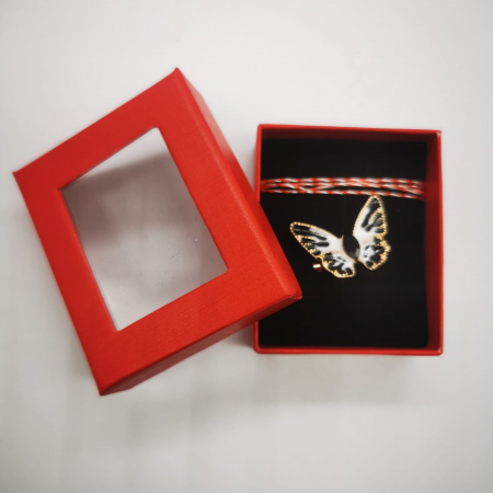 Set 5 martisoare tip brosa, din metal auriu decorat cu cristale, in cutie satinata cu catifea neagra, Colectia VisionXXI [5]