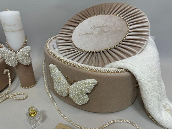 Set trusou botez cu lumanare+ Set prima baita Glamour [7]