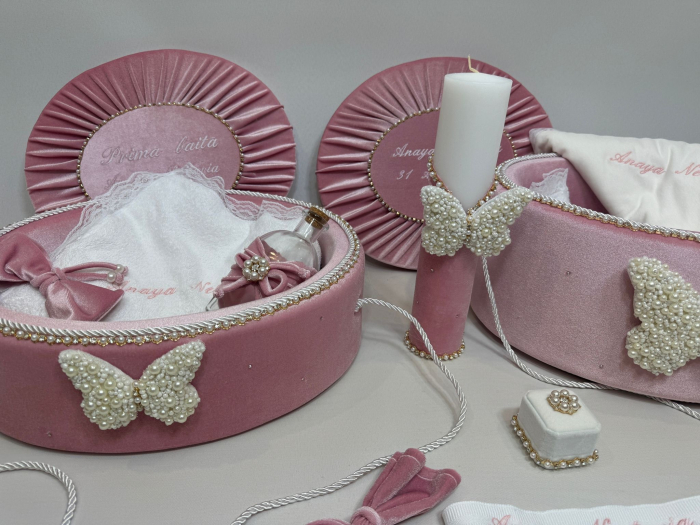 Set trusou botez cu lumanare+ Set prima baita Glamour [7]