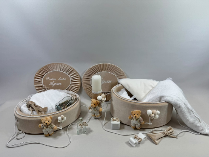 Set trusou botez cu lumanare + Set prima baita Premium [2]