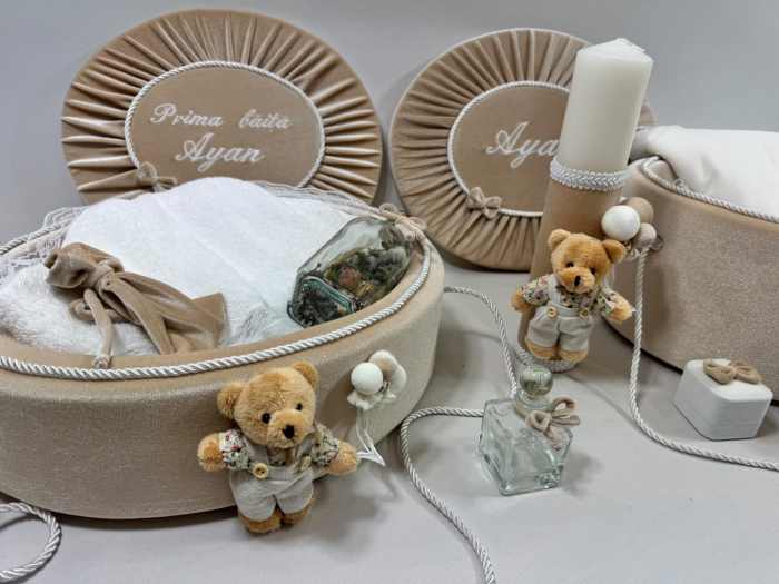 Set trusou botez cu lumanare + Set prima baita Premium [3]