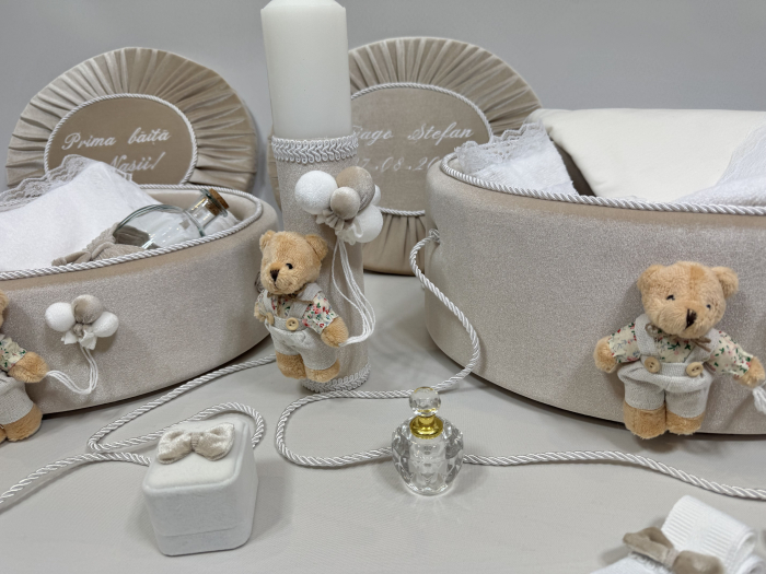 Set trusou botez cu lumanare + Set prima baita Premium [5]