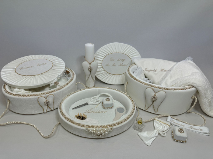 Set trusou botez cu lumanare + Set prima baita + tavita taierea motului Glamour [8]