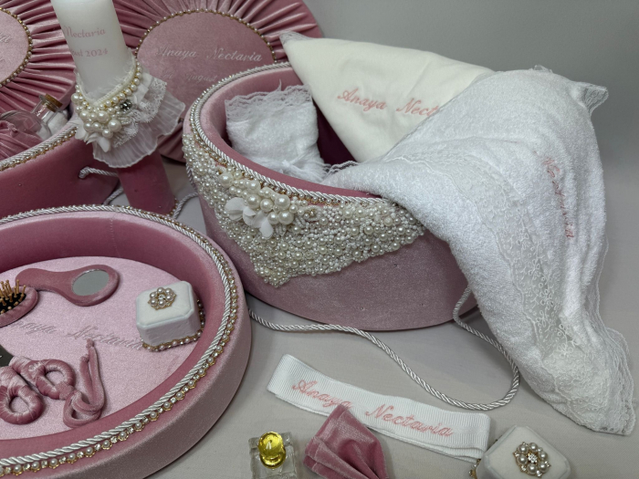 Set trusou botez cu lumanare + Set prima baita + tavita taierea motului Glamour [2]