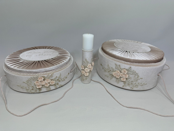 Set trusou botez la cufar din catifea  si lumanare+ Set prima baita Elegance [6]