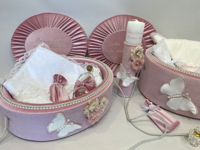 Set trusou botez la cufar din catifea si lumanare+ Set prima baita Elegance [2]
