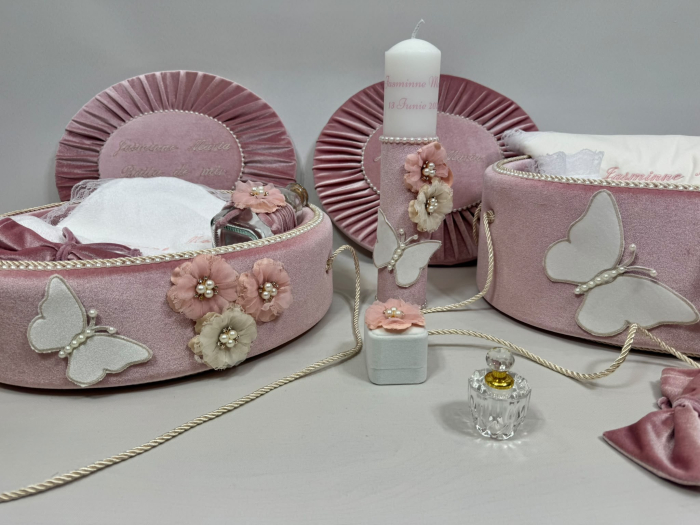 Set trusou botez la cufar din catifea si lumanare+ Set prima baita Elegance [4]