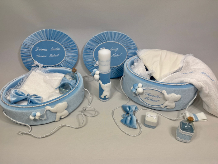 Set trusou botez la cufar din catifea  si lumanare+ Set prima baita Luxury [1]
