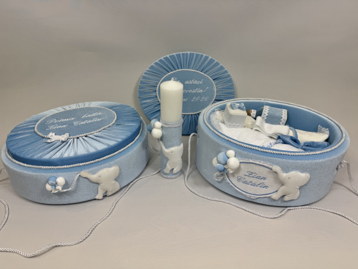 Set trusou botez la cufar din catifea  si lumanare+ Set prima baita Luxury [6]