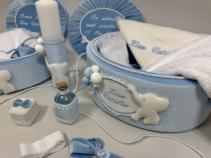 Set trusou botez la cufar din catifea  si lumanare+ Set prima baita Luxury [4]