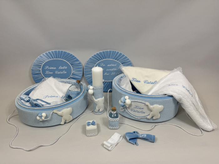 Set trusou botez la cufar din catifea  si lumanare+ Set prima baita Luxury [2]