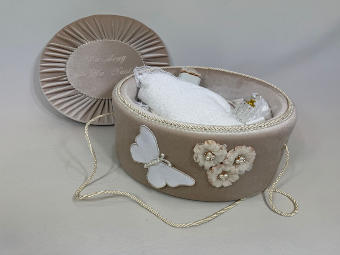 Trusou botez la cufar din catifea Ola Baby Elegance [3]