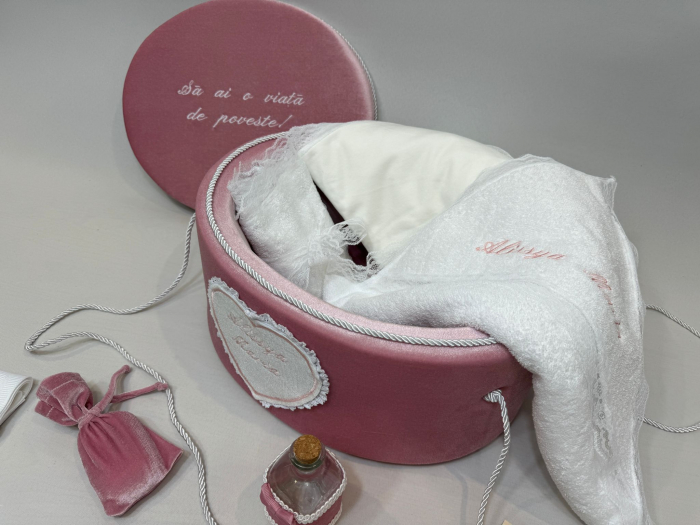 Trusou botez la cufar din catifea  Basic [3]