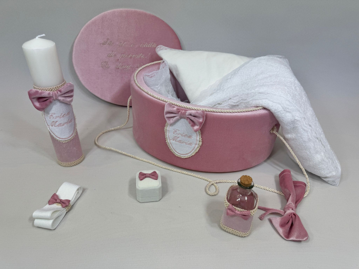 Trusou botez la cufar din catifea  si lumanare Basic [2]