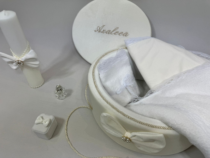 Trusou botez la cufar din catifea si lumanare Clasic [4]