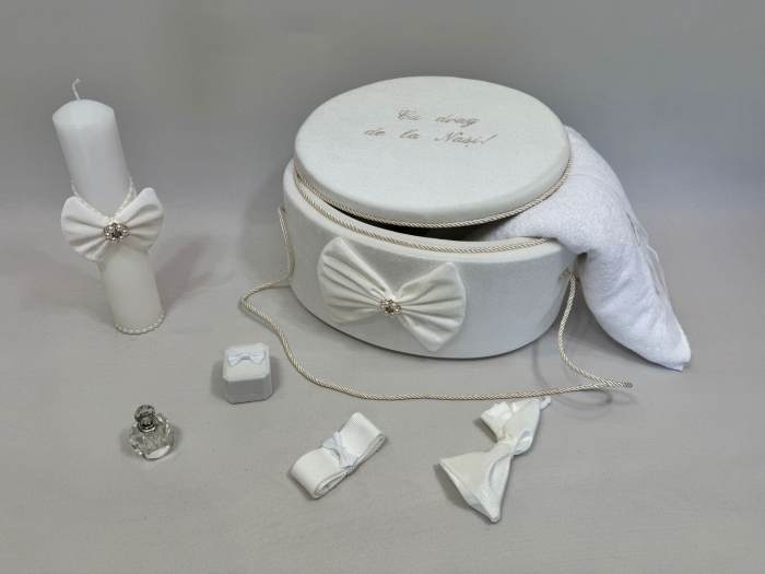 Trusou botez la cufar din catifea si lumanare Clasic [4]