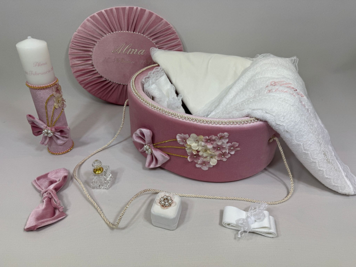 Trusou botez la cufar din catifea si lumanare Elegance [2]