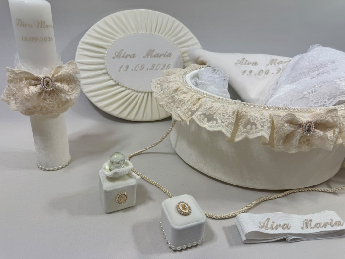 Trusou botez la cufar din catifea si lumanare Elegance [3]