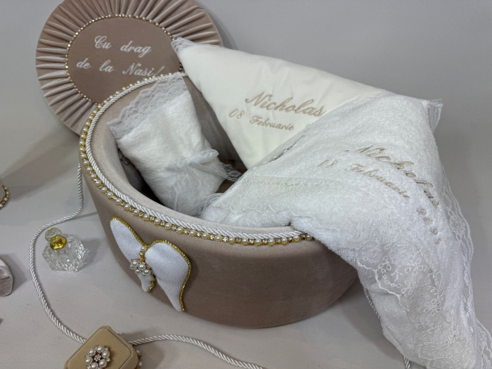 Trusou botez la cufar din catifea si lumanare Glamour [3]
