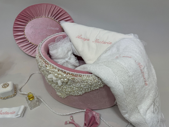 Trusou botez la cufar din catifea si lumanare  Glamour [3]