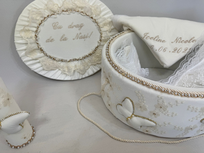 Trusou botez la cufar din catifea si lumanare Glamour [4]