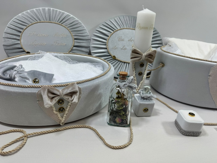 Trusou botez la cufar din catifea si lumanare + Set de Prima  Baita Luxury [3]