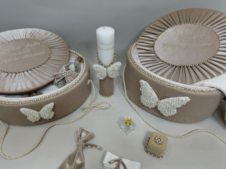 Set trusou botez cu lumanare+ Set prima baita Glamour [7]