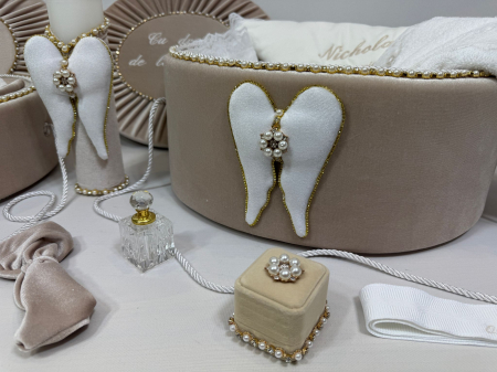 Set trusou botez cu lumanare+ Set prima baita Glamour [5]