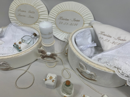 Set trusou botez cu lumanare + Set prima baita Luxury [5]