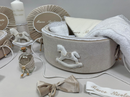 Set trusou botez cu lumanare + Set prima baita Luxury [3]