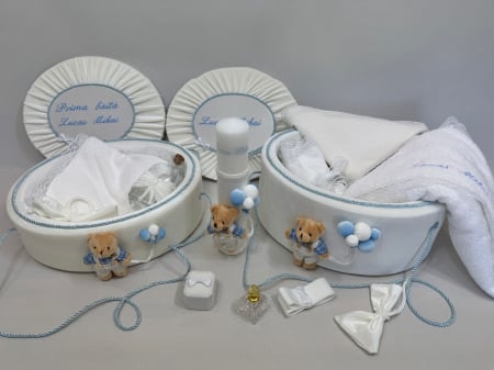 Trusouri botez Premium - Set trusou botez cu lumanare+ Set prima baita Premium