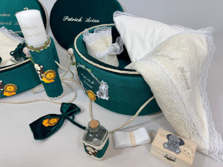 Set trusou botez cu lumanare + Set prima baita Luxury [3]