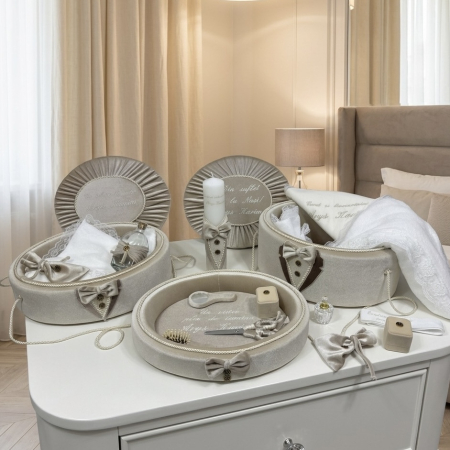 Trusouri botez Deluxe - Set trusou botez cu lumanare + Set prima baita +tavita mot Deluxe