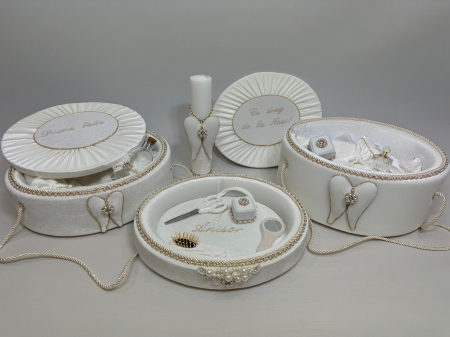 Trusouri botez Glamour - Set trusou botez cu lumanare + Set prima baita + tavita taierea motului Glamour