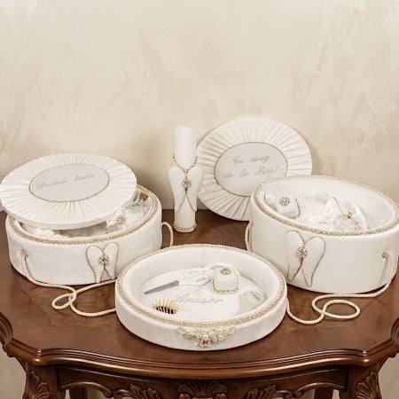 Trusouri botez Glamour - Set trusou botez cu lumanare + Set prima baita + tavita taierea motului Glamour