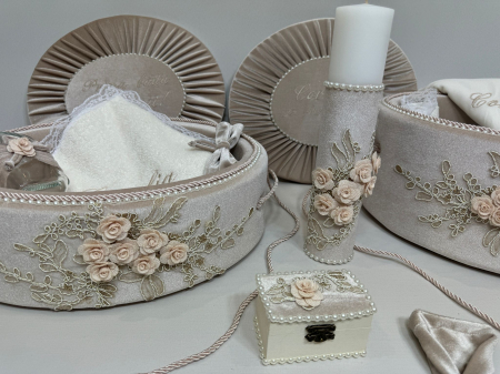 Set trusou botez la cufar din catifea  si lumanare+ Set prima baita Elegance [3]